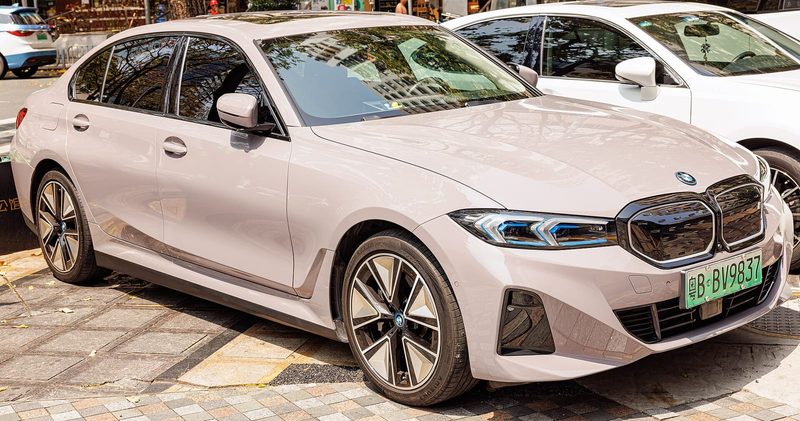 BMW i3 (седан)