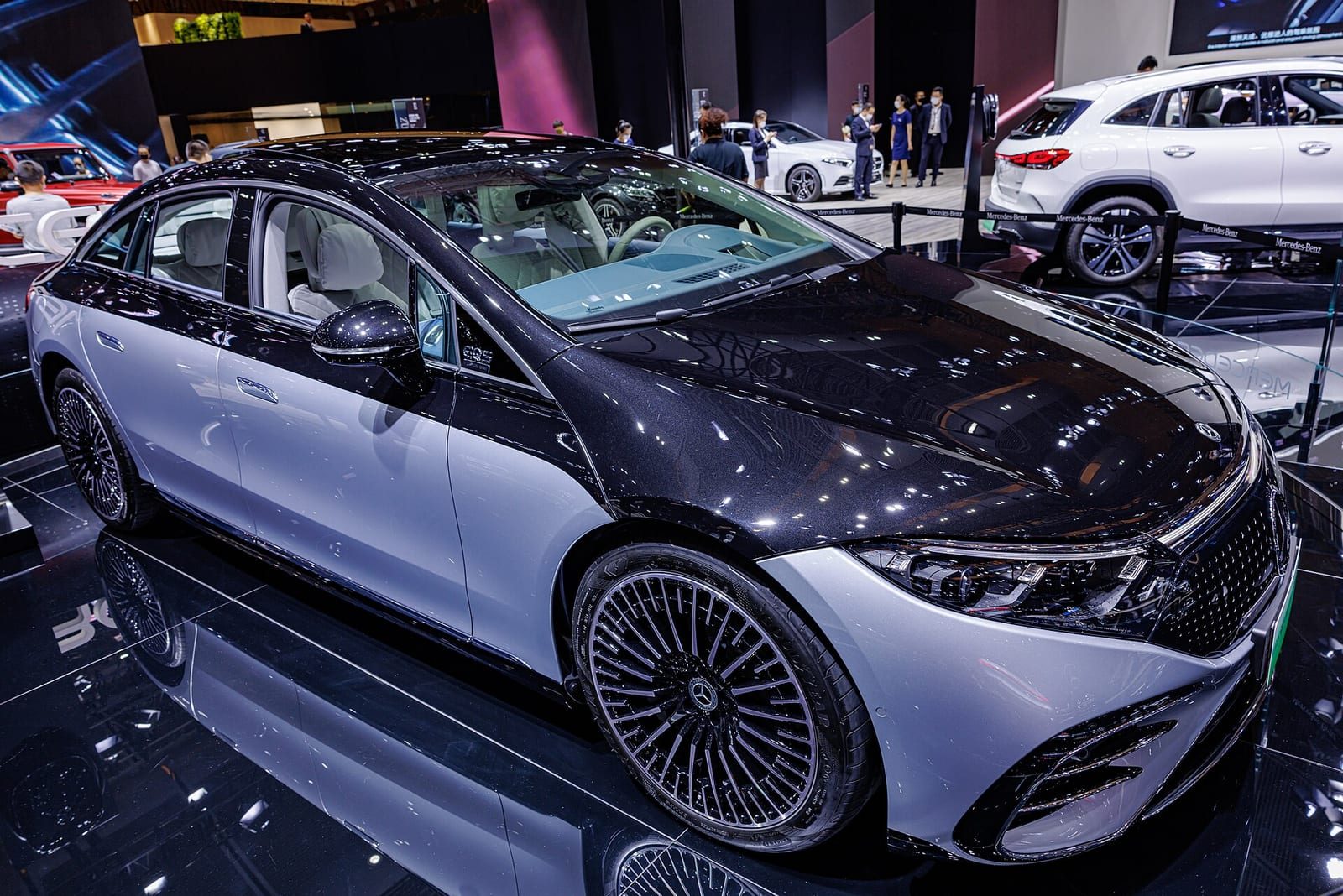 Mercedes-Benz EQS I (V297) — Вид спереди