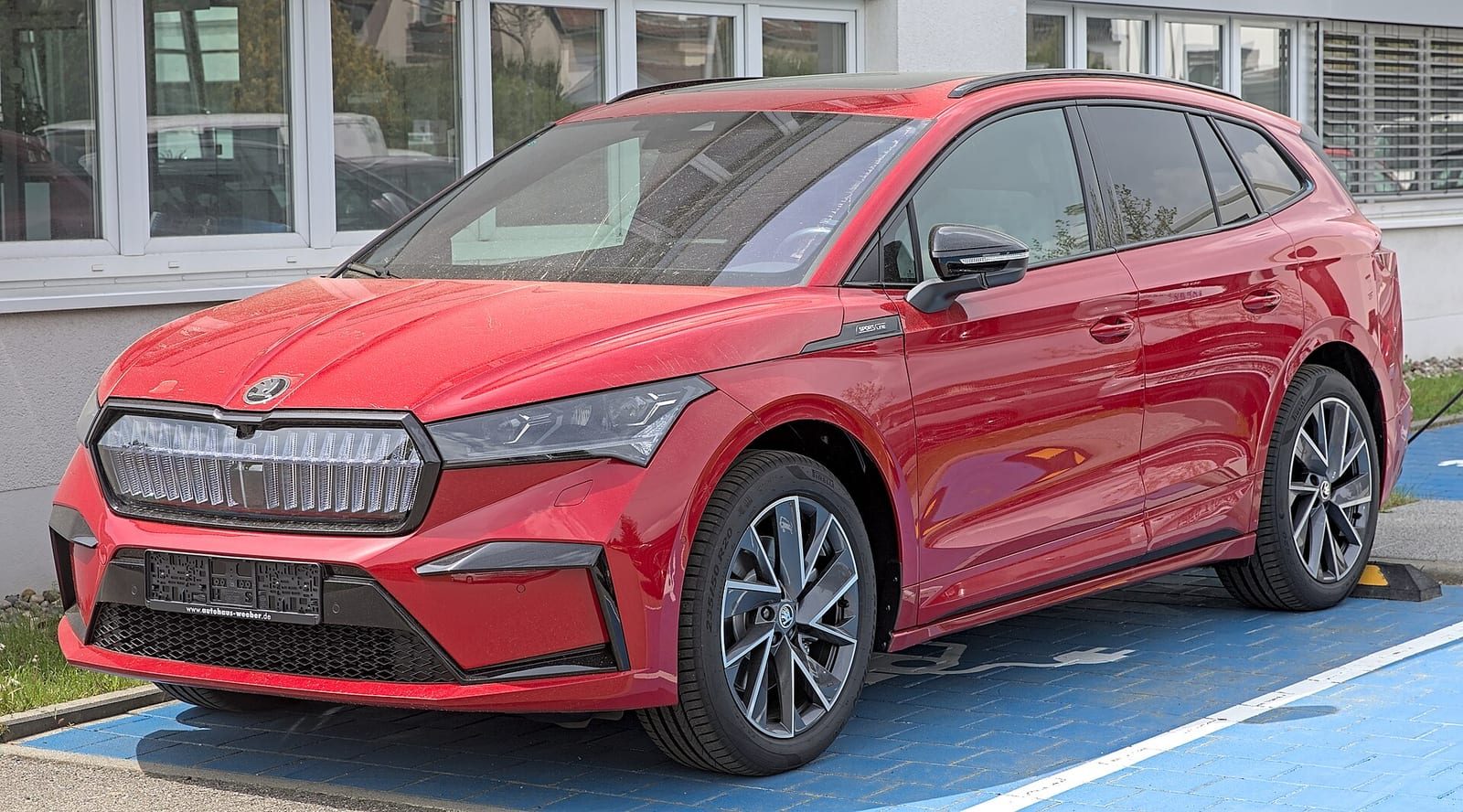 Skoda Enyaq I (Enyaq iV) — Вид спереди