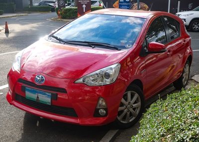 Toyota Aqua, I (NHP10), 2011