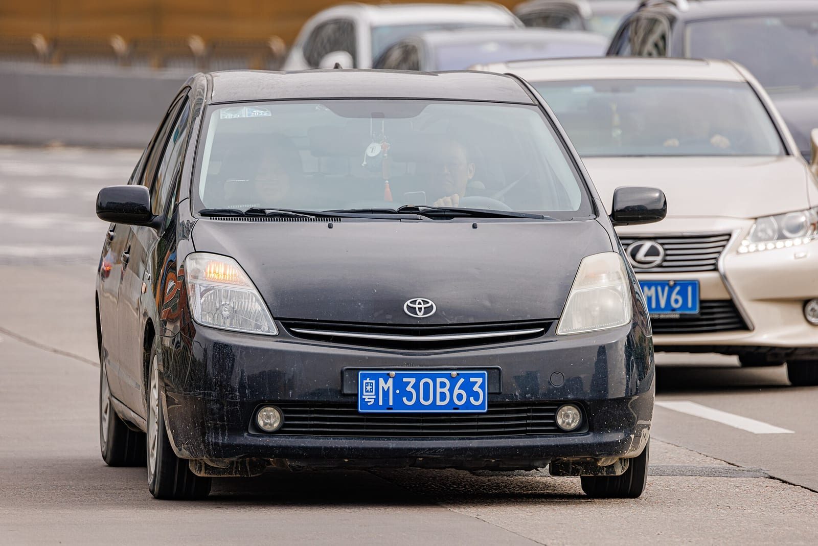 Toyota Prius II — Вид спереди