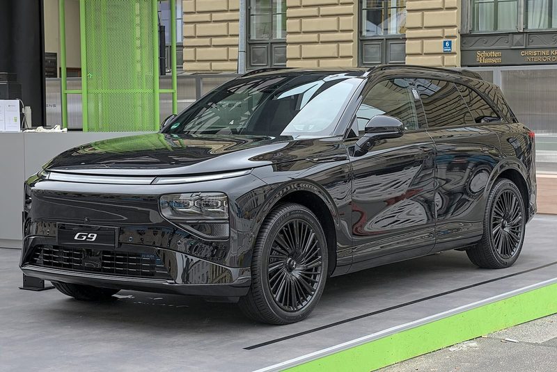 Xpeng G9